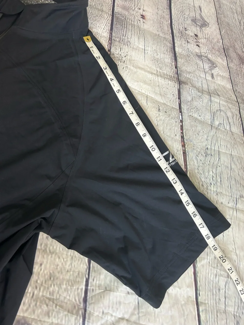 Cutter and buck black pullover short sleeve wind jacket